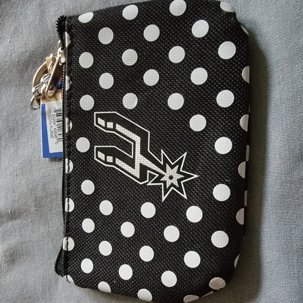 New In Package Nba San Antonio Spurs Polka zipper coin/card and keychain wallet